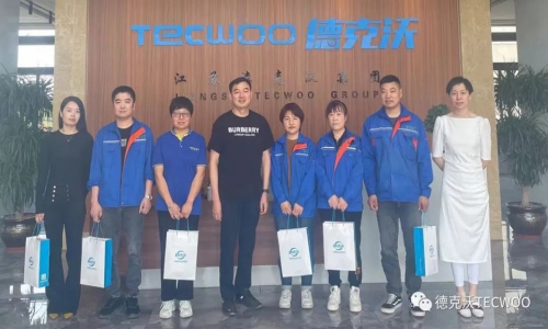 暖心！高考、中考在即，江蘇德克沃為7名家人子女送上最貼心的考試祝福！